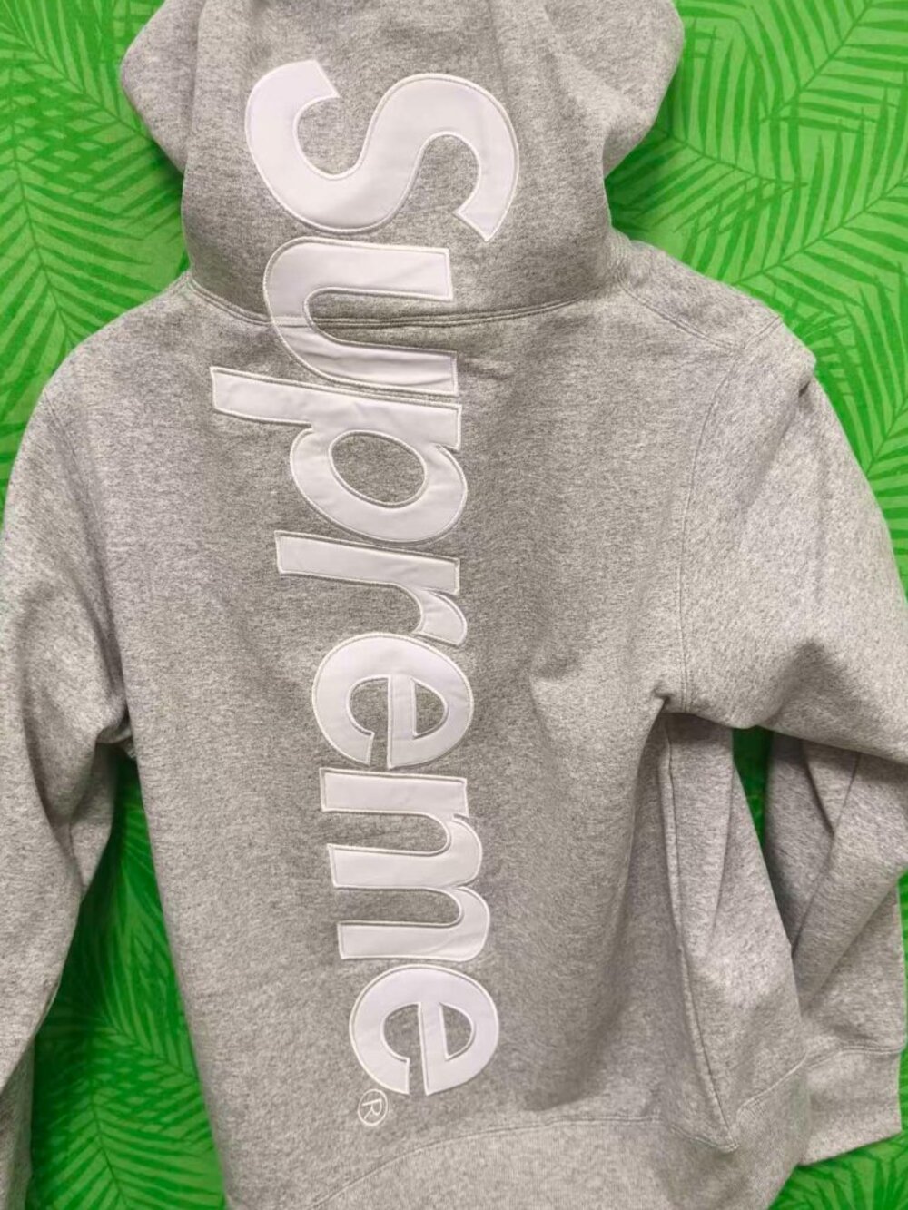 Supreme Grey Back Big Logo Hoodie Unisex Pullover Sweatshirt - Picture 7 of 8